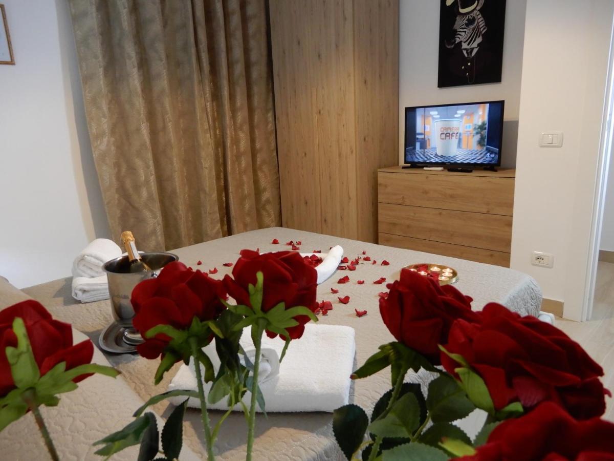 Caserta Royale Suite Eksteriør billede